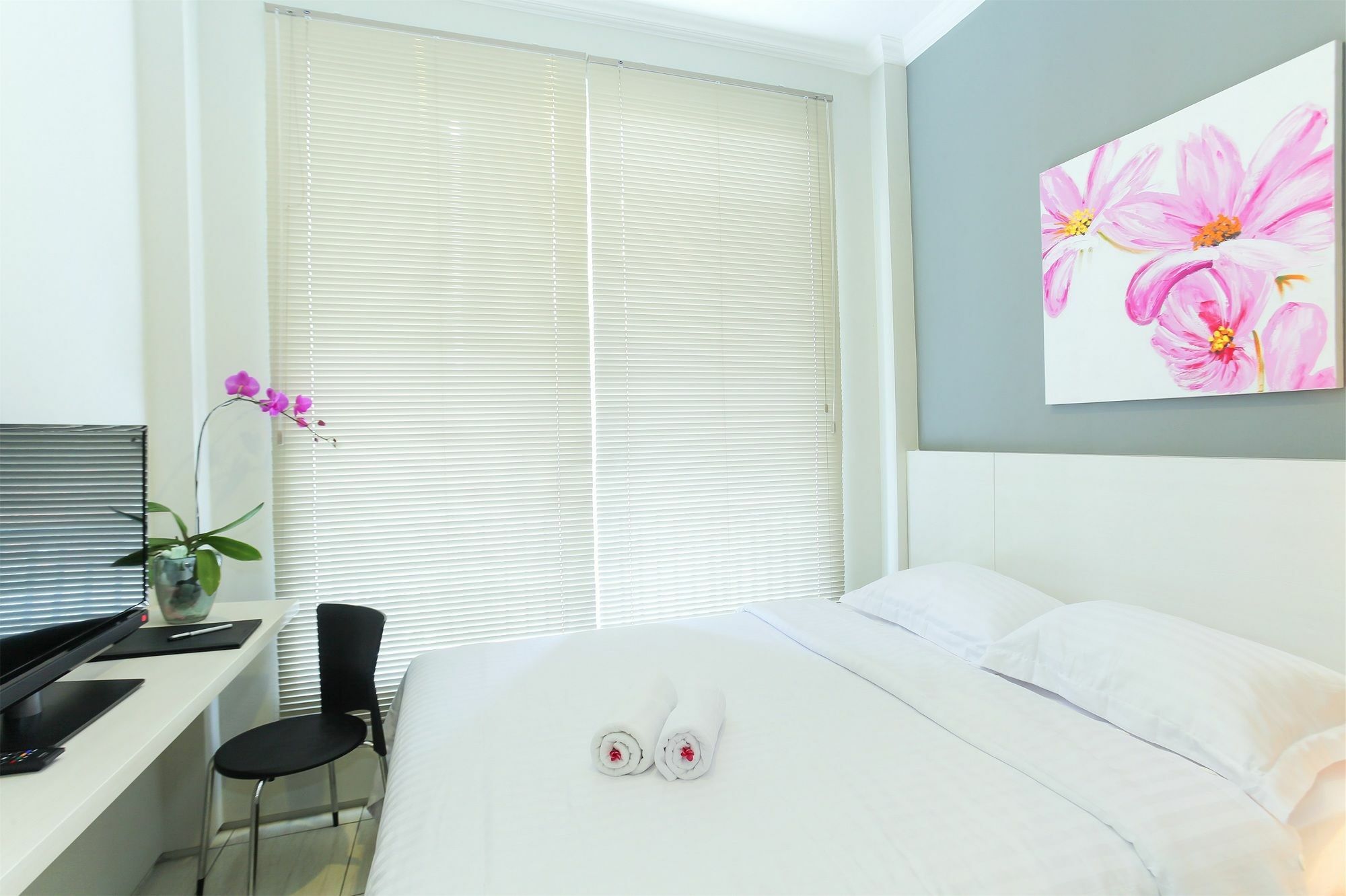 Topaz Residence Jakarta Buitenkant foto
